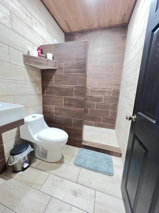 Apartamentos H Gonzalez #7 U #8 Alajuela Exteriör bild